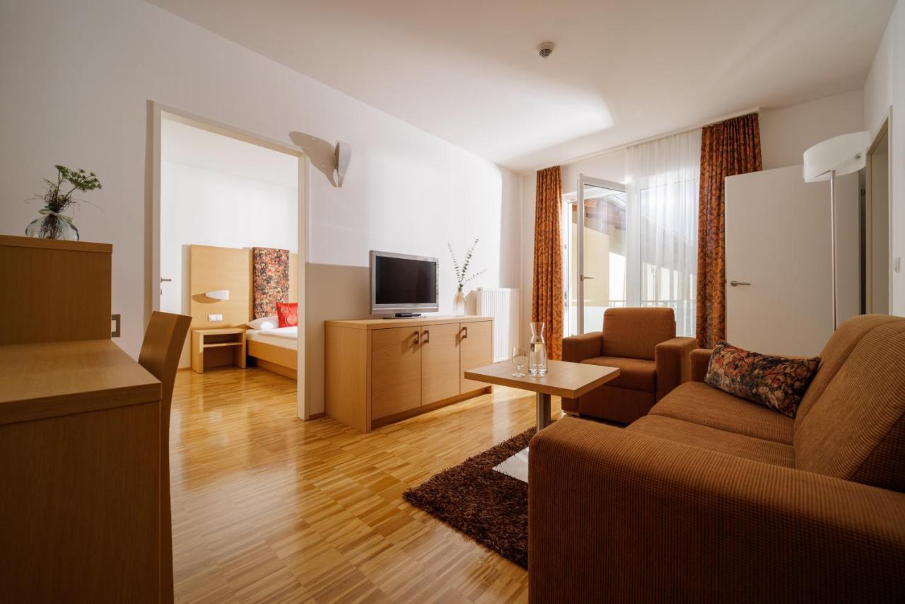Hotel Garni Toscanina - Adults Only 바트래드커스스부르크 외부 사진