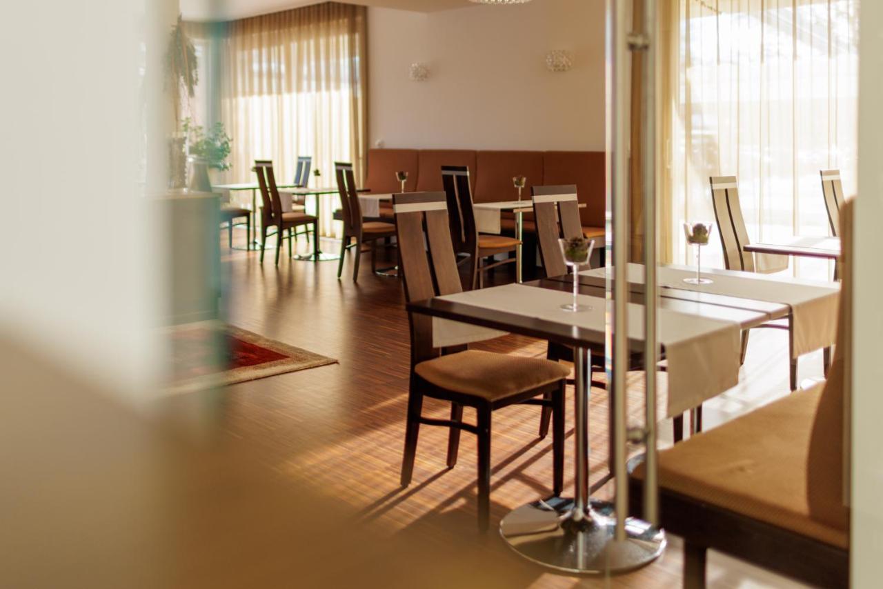 Hotel Garni Toscanina - Adults Only 바트래드커스스부르크 외부 사진